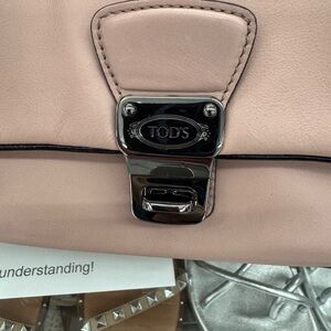Tod's Blush Leather Shoulder Bag